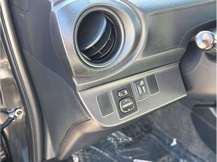 Used 2015 Toyota Prius C One FWD image 18