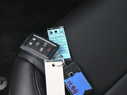 New 2026 Jeep Grand Wagoneer L Limited image 19