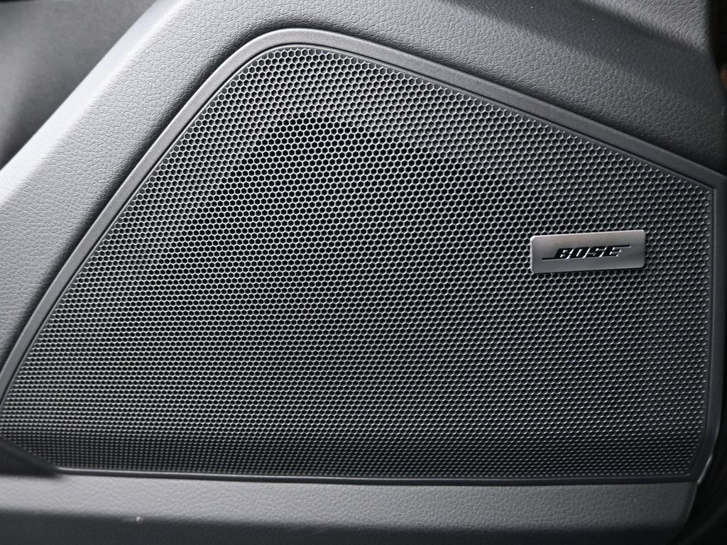 Certified 2026 Porsche Cayenne AWD/4WD image 16