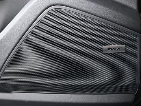 Certified 2026 Porsche Cayenne AWD/4WD image 16