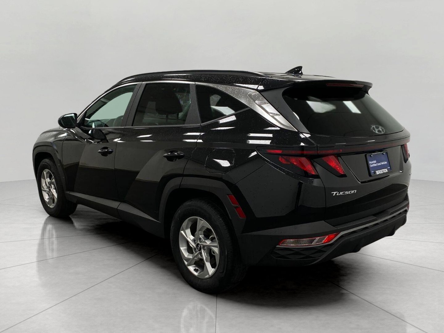 Certified 2024 Hyundai Tucson SEL AWD/4WD image 7