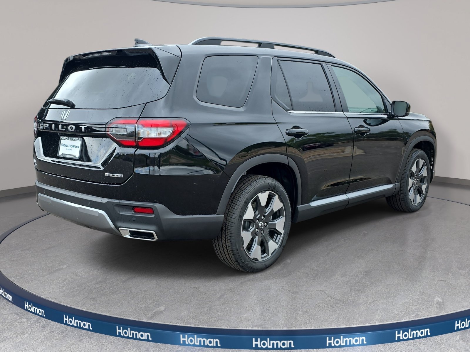 New 2026 Honda Pilot Touring image 5