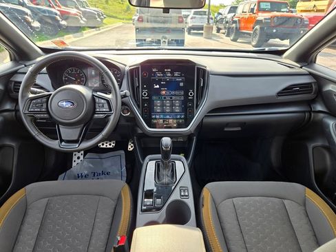 Used 2024 Subaru Crosstrek 2.5i Sport AWD/4WD image 17