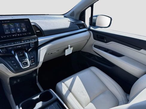 Used 2025 Honda Odyssey EX-L image 28