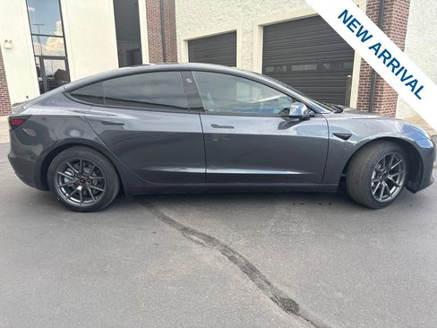 Used 2021 Tesla Model 3 Long Range AWD/4WD image 8