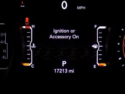 Used 2024 Jeep Gladiator Sport image 19