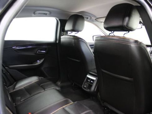 Used 2018 Chevrolet Impala Premier FWD image 25
