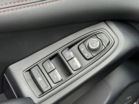 New 2026 Subaru Ascent Limited Bronze image 15