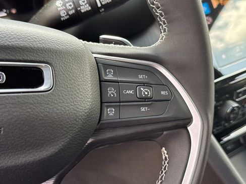 New 2026 Jeep Grand Cherokee Laredo X AWD/4WD image 29