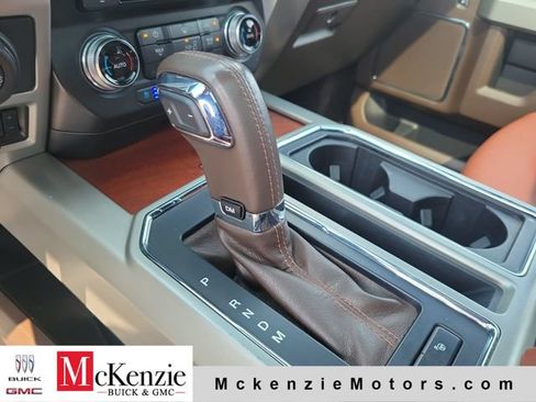 Used 2018 Ford F150 King Ranch w/ Equipment Group 601A Luxury AWD/4WD image 23