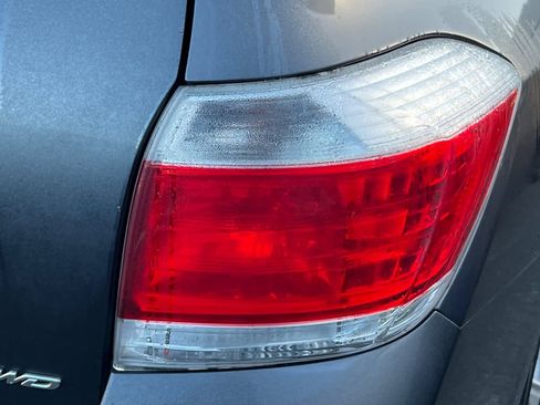 Used 2012 Toyota Highlander SE w/ Tow Pkg image 17