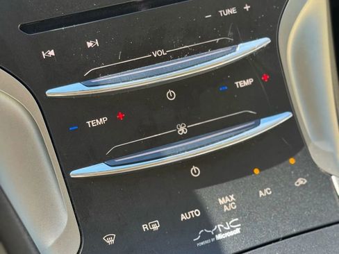 Used 2015 Lincoln MKZ Hybrid w/ Equipment Group 201A Select image 20