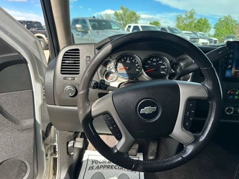 Used 2010 Chevrolet Silverado 1500 LT w/ Power Pack Plus AWD/4WD image 36