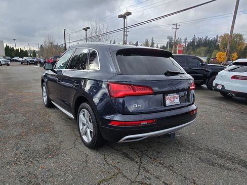 Used 2019 Audi Q5 Prestige w/ Prestige Package image 5