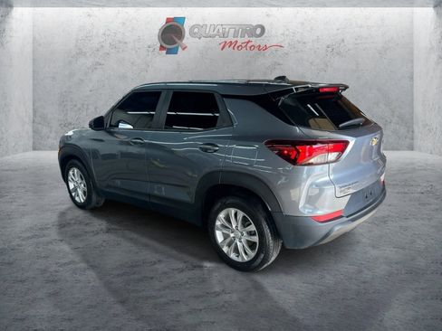 Used 2021 Chevrolet TrailBlazer LS FWD image 3