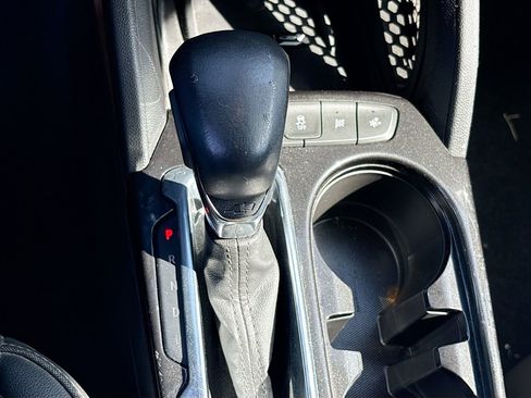 Used 2022 Chevrolet TrailBlazer ACTIV w/ Sun and Liftgate Package image 16