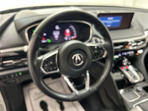 Used 2024 Acura MDX SH-AWD w/ Technology Package image 4
