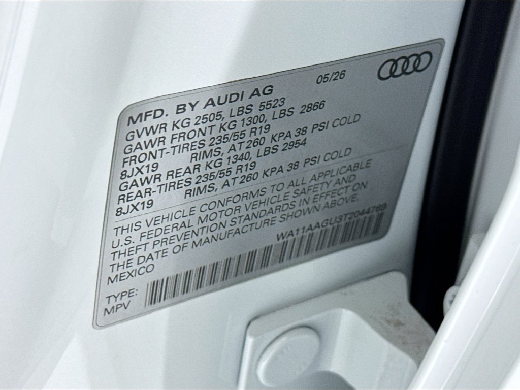 Used 2026 Audi Q5 Premium AWD/4WD image 33