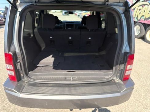 Used 2012 Jeep Liberty Sport w/ Popular Equipment Group AWD/4WD image 21