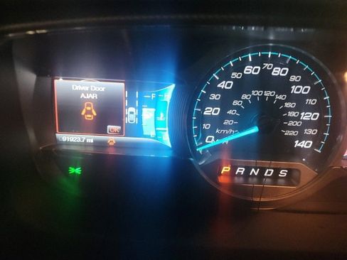 Used 2015 Ford Taurus SHO w/ Equipment Group 401A image 10