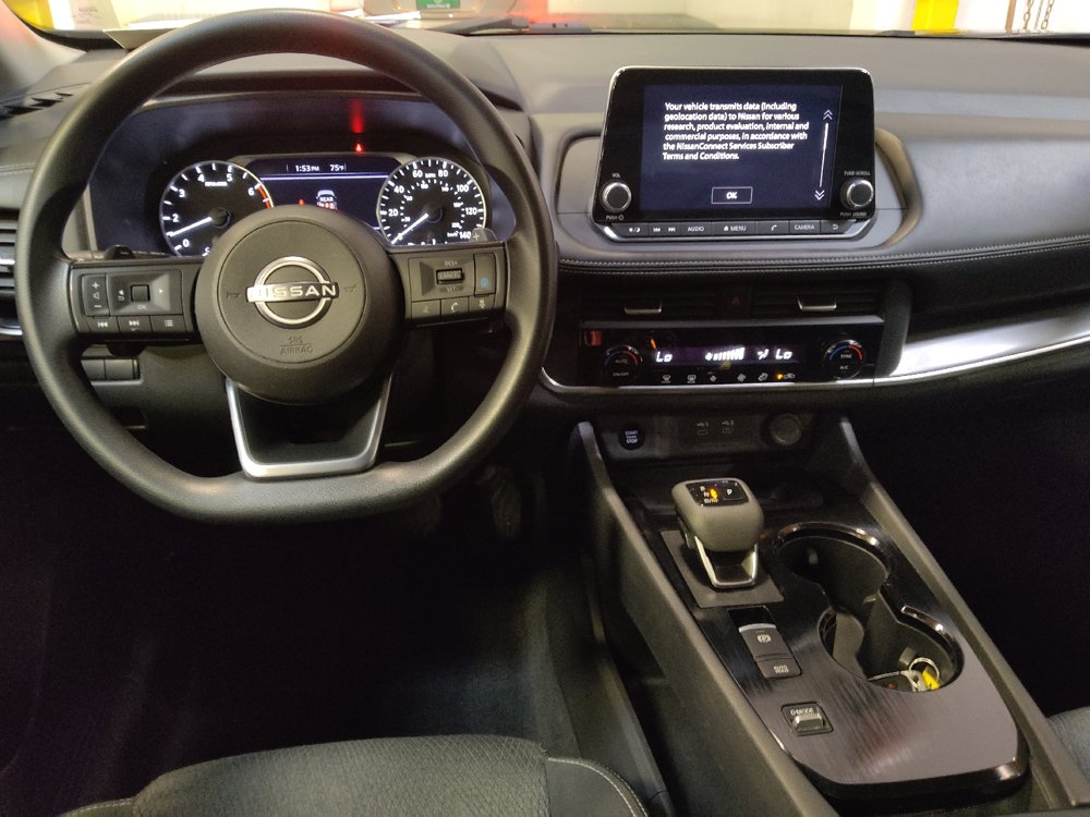 Used 2024 Nissan Rogue SV FWD image 22