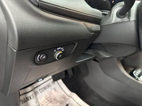 Used 2024 Buick Encore GX Preferred image 33