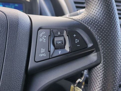 Used 2016 Chevrolet Trax LS image 25