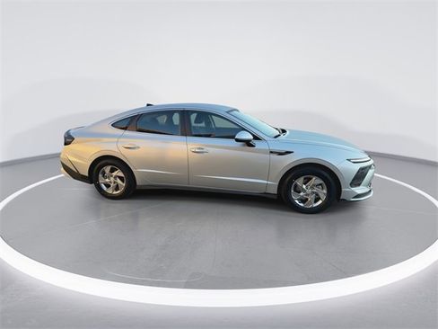 New 2026 Hyundai Sonata SE image 9