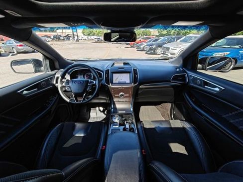 Used 2020 Ford Edge ST w/ Cold Weather Package AWD/4WD image 30