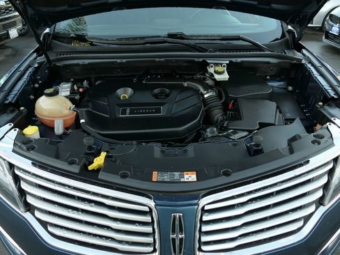 Used 2018 Lincoln MKC Select w/ Select Plus Package image 30