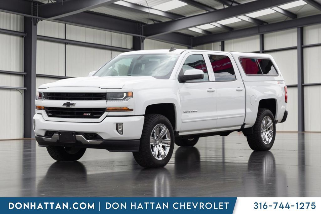 Used 2018 Chevrolet Silverado 1500 LT w/ All Star Edition AWD/4WD image 20