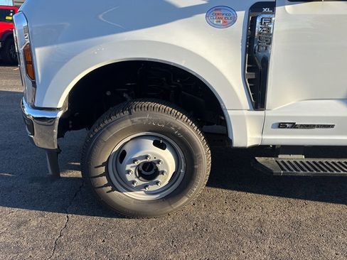 New 2026 Ford F350 XL w/ XL Chrome Package image 8