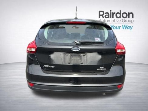 Used 2015 Ford Focus SE FWD image 6