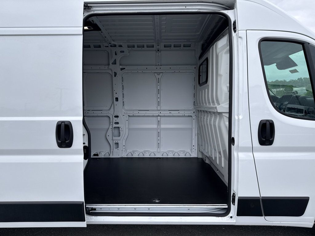 New 2026 RAM ProMaster 2500 w/ Advanced Safety Group FWD image 14