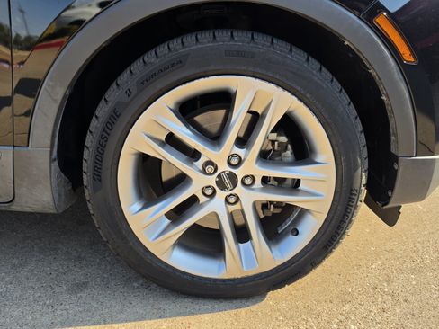 Used 2017 Lincoln MKC Reserve AWD/4WD image 16
