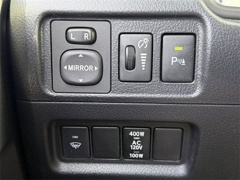 Used 2018 Toyota 4Runner Limited image 23