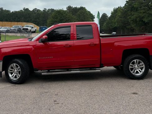 Used 2018 Chevrolet Silverado 1500 LT w/ All Star Edition AWD/4WD image 3