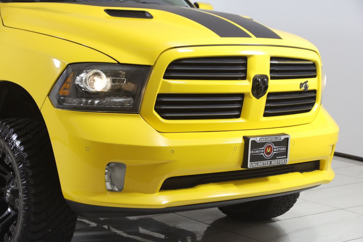 Used 2016 RAM 1500 Sport w/ Stinger Yellow Sport Package AWD/4WD image 34