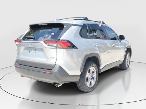 Certified 2025 Toyota RAV4 XLE FWD image 6