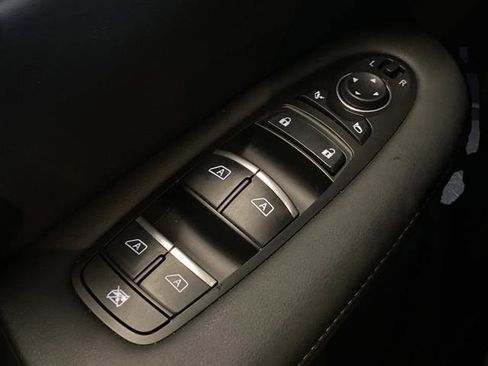 Used 2025 INFINITI QX50 Luxe image 29