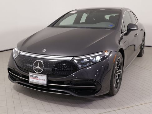 Used 2024 Mercedes-Benz EQS 450+ 4MATIC Sedan image 3