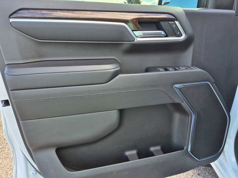 Used 2022 GMC Sierra 1500 SLE w/ Enhanced Capability Package image 14