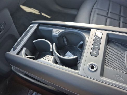 New 2026 Kia EV9 Land image 25