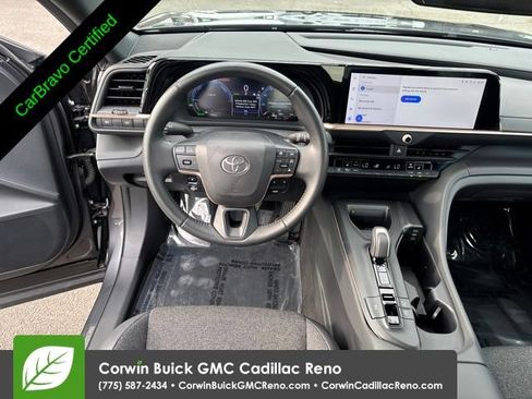 Used 2023 Toyota Crown w/ Carpet Mat Package (TMS) AWD/4WD image 29