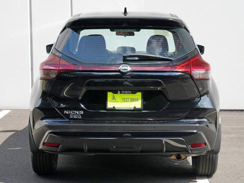 Used 2021 Nissan Kicks S FWD image 42