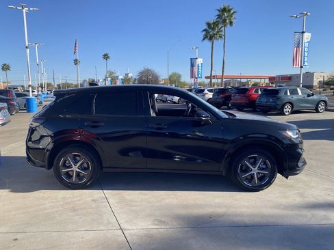 Certified 2024 Honda HR-V EX-L image 6