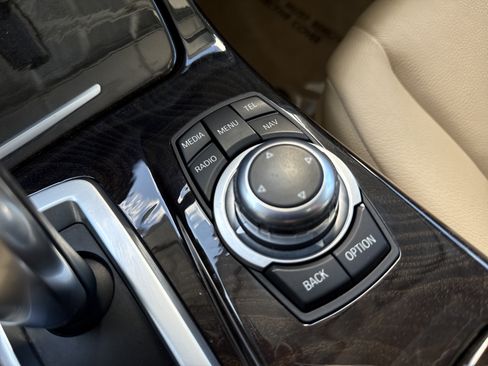Used 2013 BMW 528i Sedan RWD image 44
