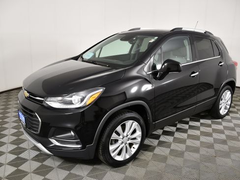 Used 2019 Chevrolet Trax Premier AWD/4WD image 10