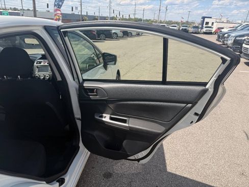Used 2015 Subaru Impreza 2.0i AWD/4WD image 29