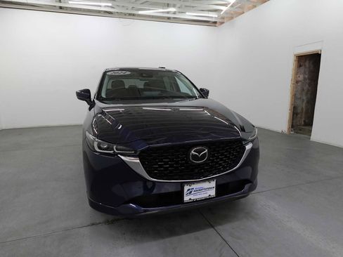Used 2024 MAZDA CX-5 AWD 2.5 S w/ Preferred Package image 3